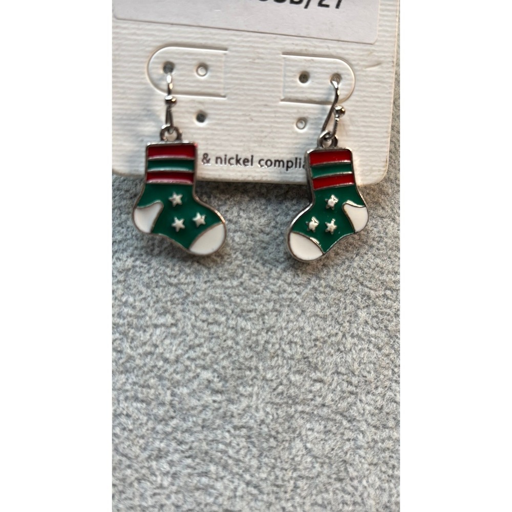 #63. Stocking Dangle Earrings